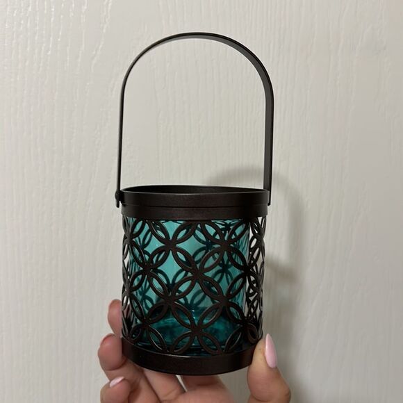 1 Island Inspiration Mini Lantern one unit NWOT - Picture 7 of 8